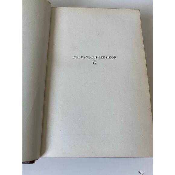 Vintage Danish Gyldendals Leksikon (Encyclopedia) IV Hardcover Book - Picture 7 of 10
